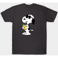 Snoopy At The Beach Men's T-Shirt