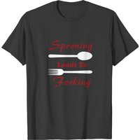 T-shirt humoristique "Spooning Leads to Forking" pour hommes — T-shirts pour hommes