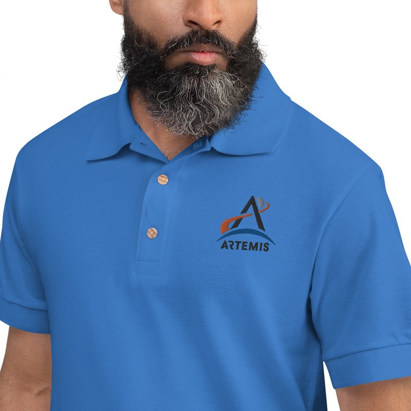 Artemis Mission Logo Embroidered Polo Shirt — Chemises décontractées pour hommes
