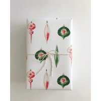 Wrapping Paper: Pink And Green Holiday Ornaments {christmas, Holiday, Gift Wrap} — Papier cadeau et fêtes
