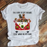 On A Dark Desert Highway Cool Wind In My Hair Dachshund Shirt — T-shirts pour hommes