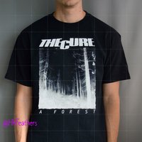 The Cure Shirt, Vintage The Cure A Forest Unisex Tshirt — T-shirts pour hommes