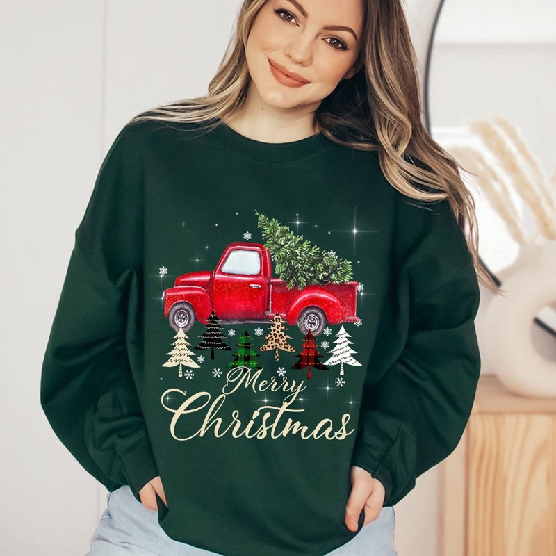 Merry Christmas Red Truck Sweater, Old Red Truck Sweatshirt — Sweats à capuche pour hommes