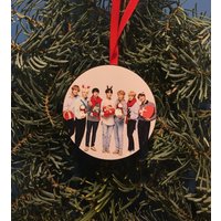 Bts K-pop Christmas Tree Holiday Ornament — Ornements