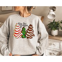 Christmas Tree Cake Sweatshirt, Little Debbie Holiday Cake Sweatshirt — Mens Hoodies