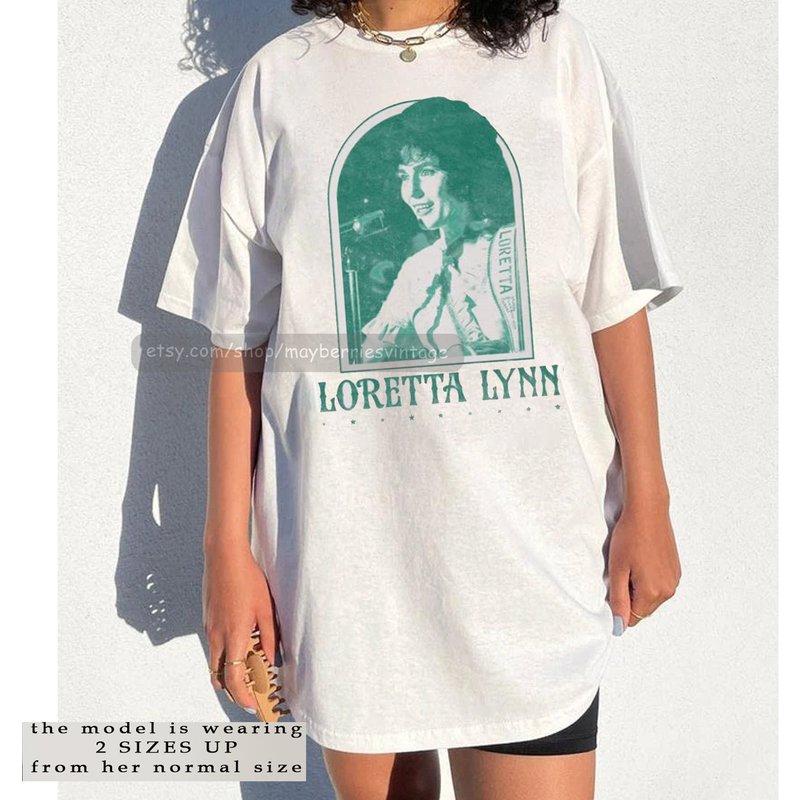 Loretta Music Lynn Vintage 90s Shirt, Rip Loretta Singnature Shirt — T-shirts pour hommes