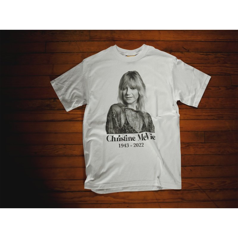Christine Mcvie T Shirt Unsiex Classic Tee