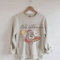 Mele Kalikimaka Hawaii Christmas Sweatshirt, Surfing Santa — Sweats à capuche pour hommes