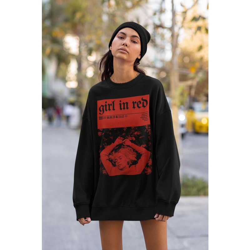 Girl In Red Vintage Sweatshirt, Girl In Red Uk 2022 Tour Vintage Sweatshirt — Mens Hoodies