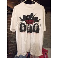 Vintage Charles Manson Family Charlies Angels Novelty Tshirt — T-shirts pour hommes