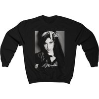Amy Winehouse Sweater / Amy Winehouse Rapper 90's Shirt
