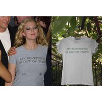 My Boyfriend Is Out Of Town, Drew Barrymore Shirt — T-shirts pour hommes