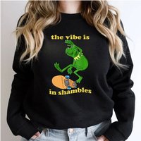 The Vibe Is In Shambles Sweatshirt, Meme Vibe In Shambles Unisex T-srhit — Sweats à capuche pour hommes