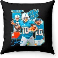 Tyreek Hill Miami Dolphins Unisex Throw Pillows — Decorative Cushions