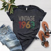 Vintage 1963 Birthday Gift Shirt - Celebrate 60 Years — T-shirts pour hommes