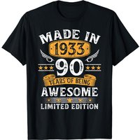 Made In 1933 90 Years Old Gifts 90th Birthday Gift For Men T-shirt