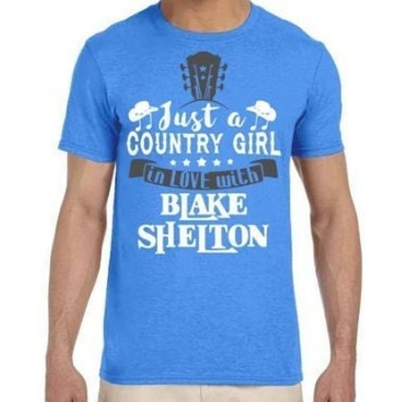 Just A Country Girl In Love With Blake Shelton Tee — T-shirts pour hommes