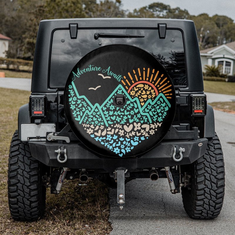Adventure Awaits Spare Tire, Nature Hiking Camping Tire Cover — Accessoires pour camions