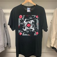 Red Hot Chili Peppers Vintage T-shirt, Red Hot Chili Peppers T-shirt — Mens T Shirts