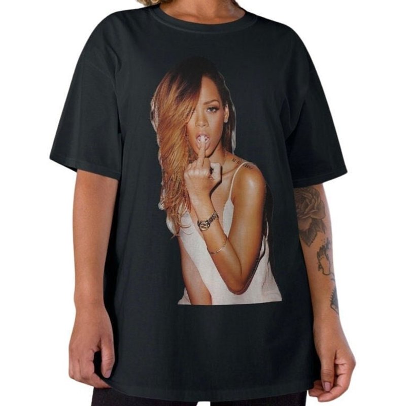 Rihanna Half Time Show Funny Shirt 2023 — T-shirts pour hommes