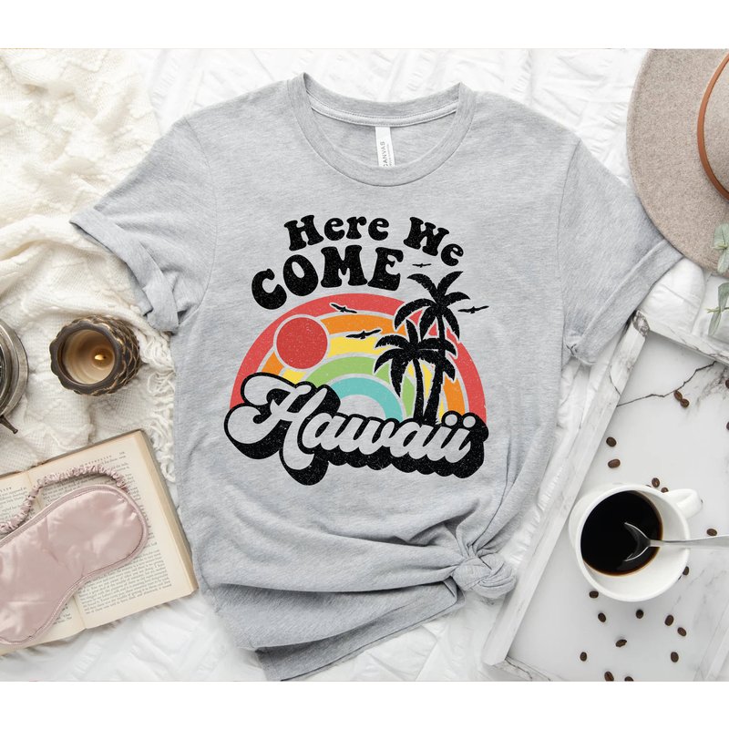 Hawaii Vacation T-shirt With Hawaiian Theme