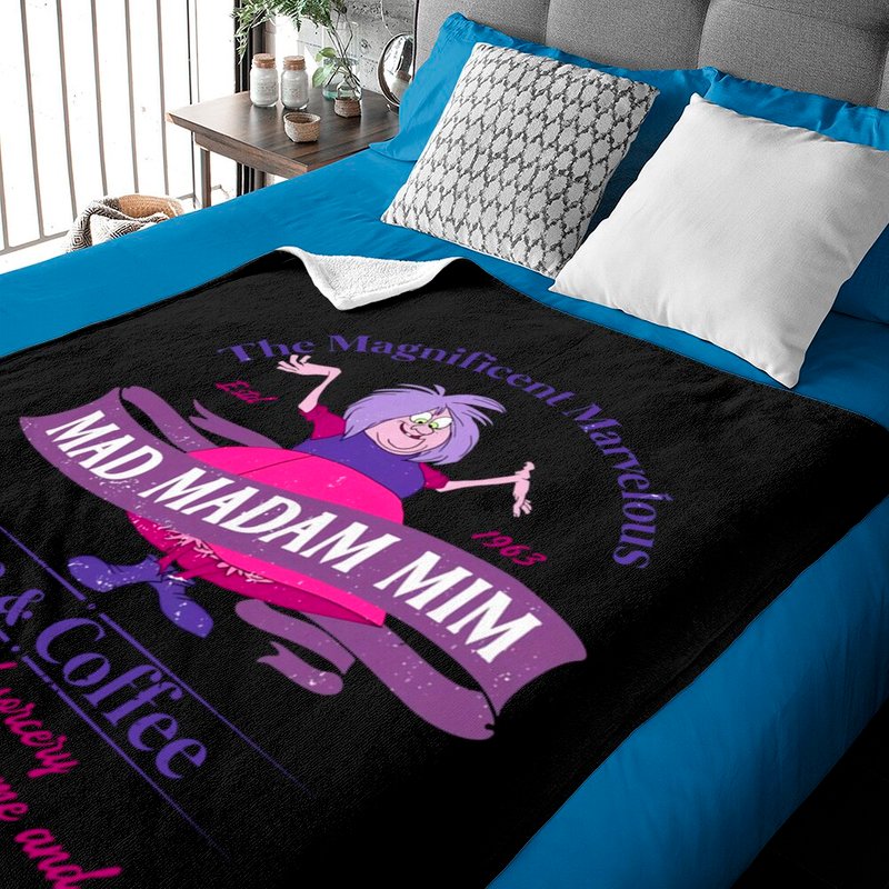 Mad Madam Mim Tea & Coffee Baby Blankets — Couvertures pour bébé