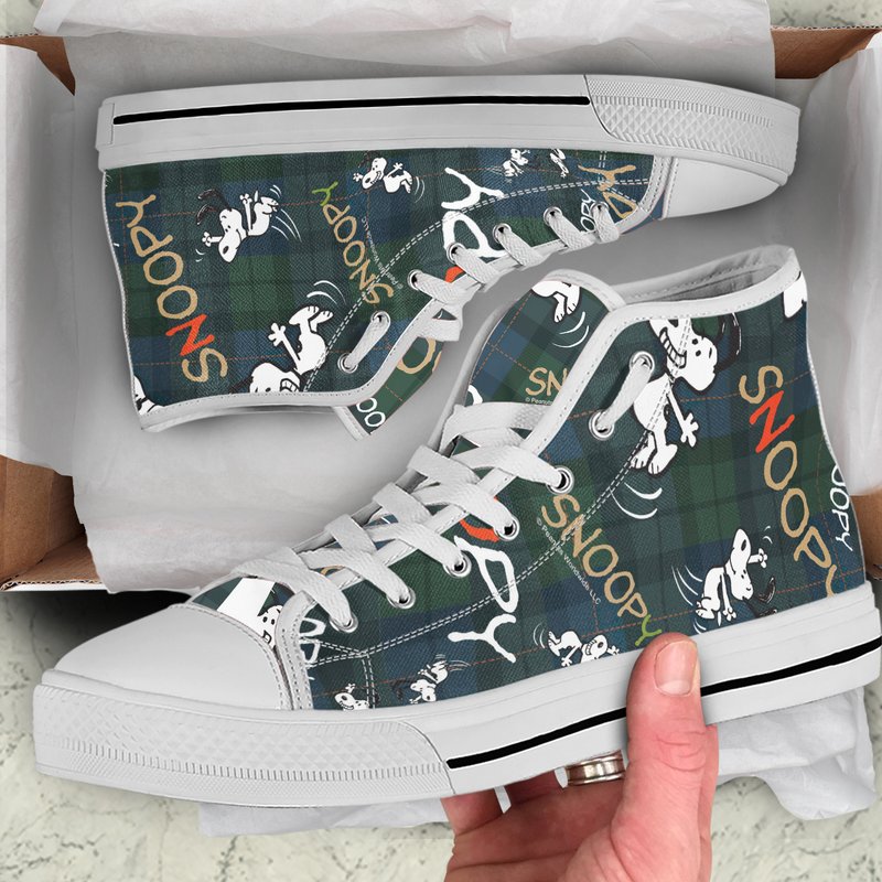 Snoopy Vintage High-top Sneakers- Timeless Gift For Him Or Her — Chaussures décontractées pour hommes