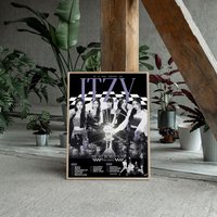 Itzy The World Tour 2023 Poster — Affiches et impressions