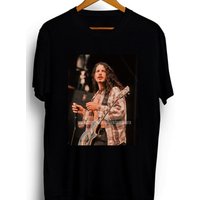 Chris Cornell T-shirt / Vintage Shirt / Aesthetic Premium Unisex T-shirt / Minimalist Style (read Description)