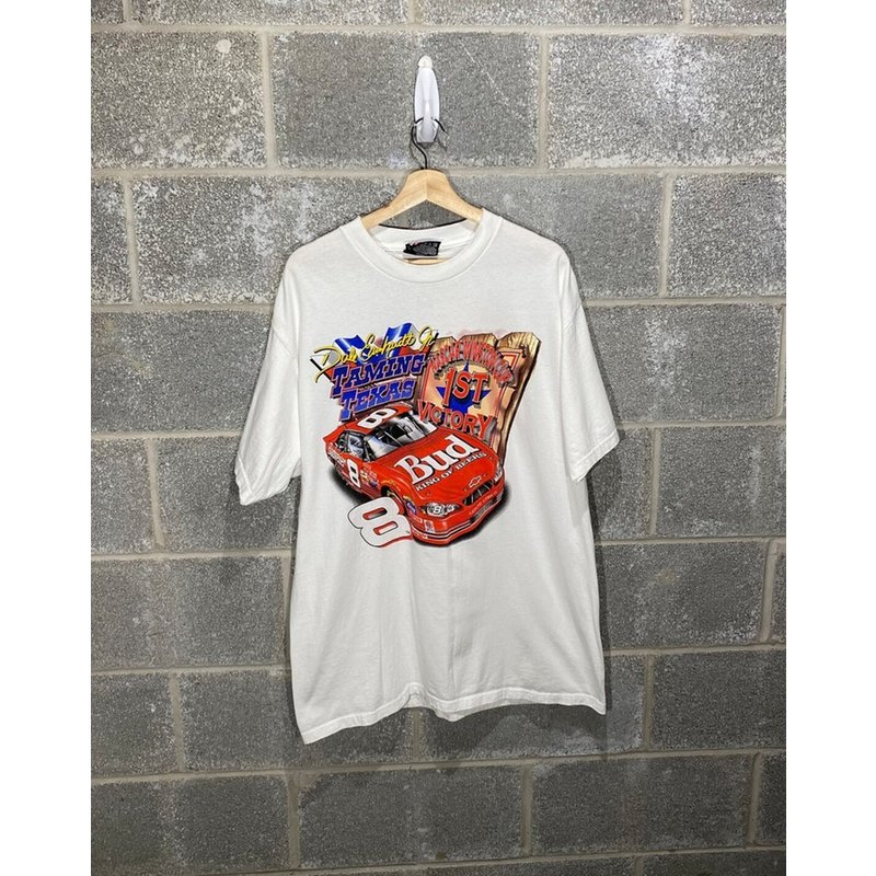 2000 Dale Earnhardt Jr Taming Texas First Win White Graphic T-shirt — T-shirts pour hommes