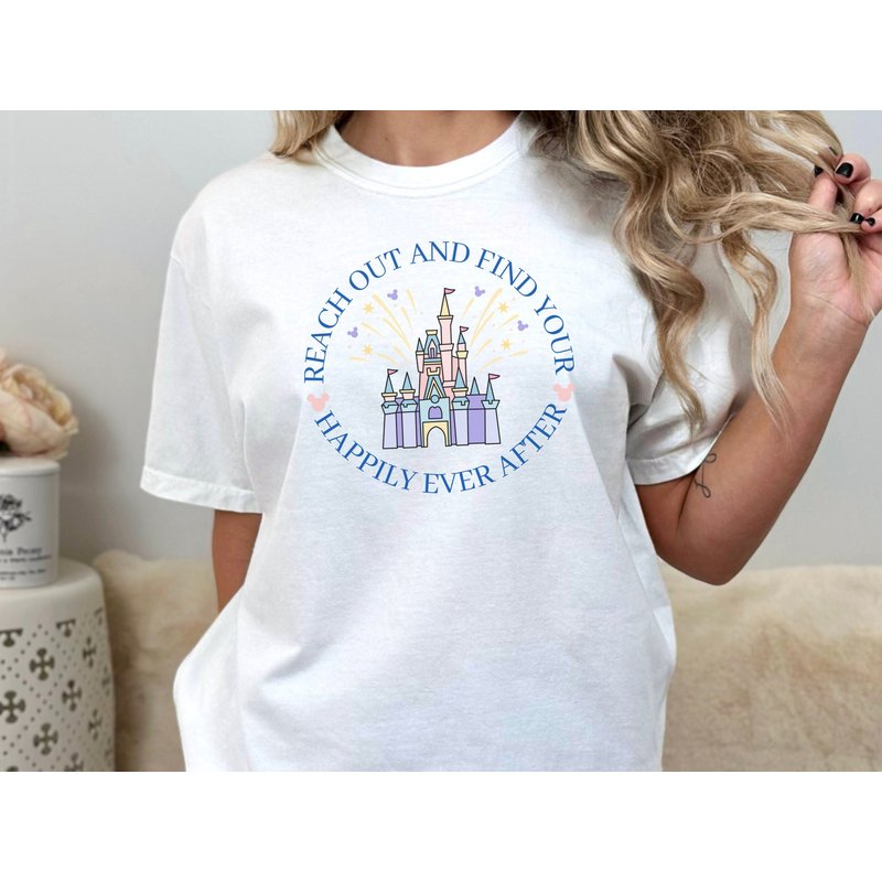 Happily Ever After Fireworks Shirt — T-shirts pour hommes