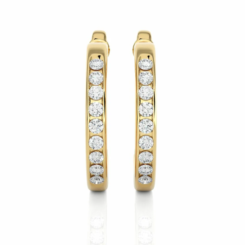 Boucles d'oreilles créoles en diamant de 0,58 carat - GemoneDiamonds